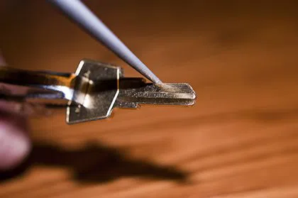 Chelsea MA Locksmith Store Chelsea, MA 617-795-3872 - broken-key-extraction